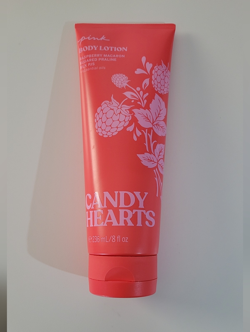 🆕️ PINK Victoria's Secret Candy Hearts Body Lotion